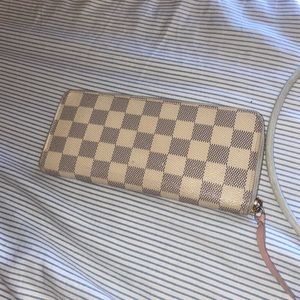 LOUIS VUITTON LONG WALLET
